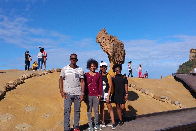 Private Tour to Jiufen, Yehliu Geopark, and Pingxi - What Do Travelers Say?