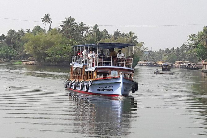 Private Tour to Kochi Suburbs Virgin Hot Spots: Free Pick & Drop - Detailed Review of Each Stop