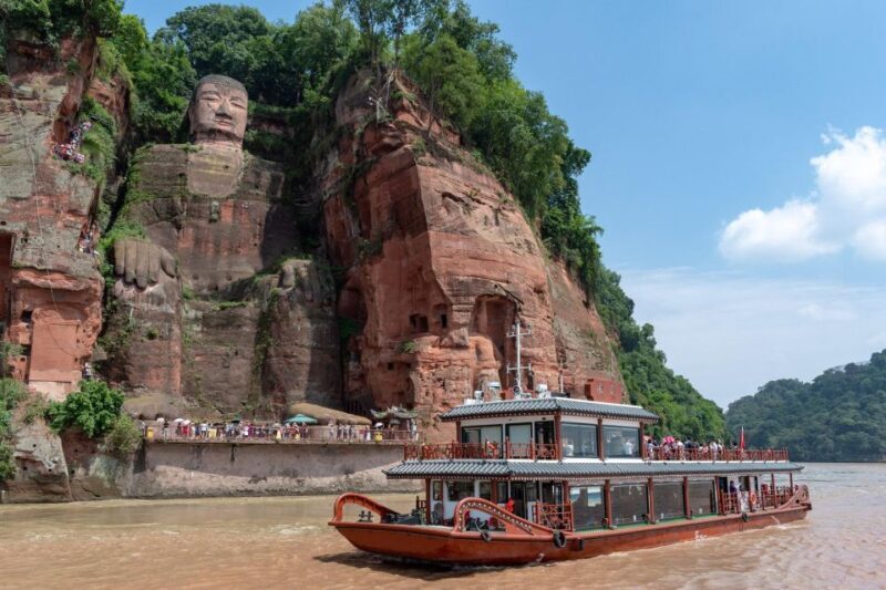 Private Tour to Leshan Giant Buddha & Huanglongxi Old Town - Introduction: An Unmissable Day Trip to Leshan and Huanglongxi