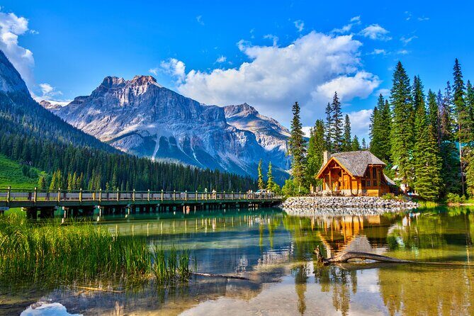 Private Tour to Moraine Lake, Louise, Emerald and Takkakaw Falls - Frequently Asked Questions