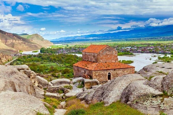 Private tour to Mtskheta - Jvari + Gori - Uplistsikhe Cave town - Key Points