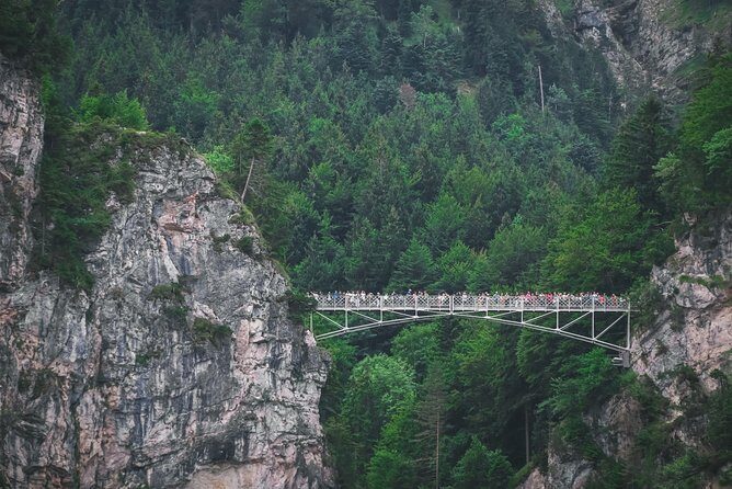 Private Tour to Neuschwanstein & Linderhof, Skip The Line & Lunch - Exploring the Day in Detail