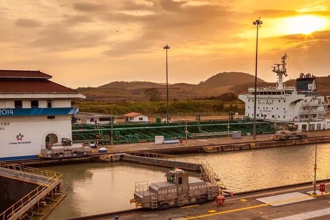 Private Tour to Panama Canal Locks Miraflores - Why This Tour Offers Great Value