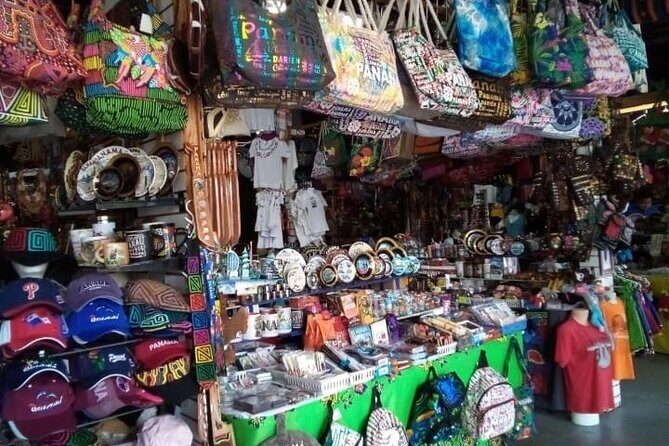 Private Tour to Panama City and Canal - FAQs