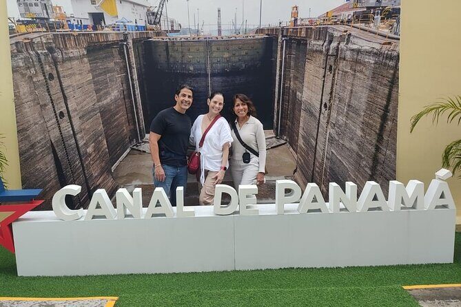 Private Tour to Panama City and Canal - A Deep Dive into the Panama City and Canal Private Tour