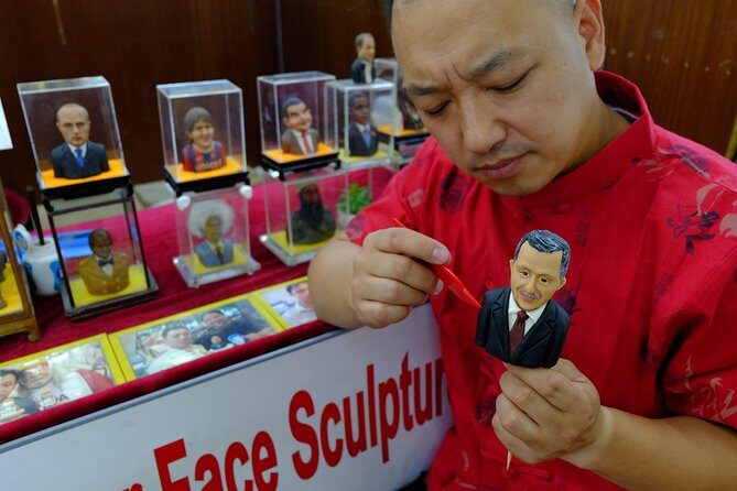 Private Tour to Pearl Market Acrobatic Show & Peking Duck Dinner - Key Points