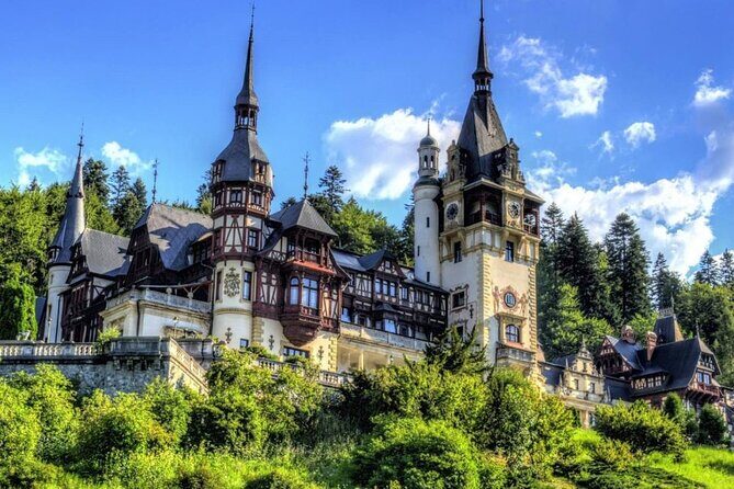 Private Tour to Peles and Dracula's Castle - Day trip from Bucharest - Exploring the Highlights of the Tour