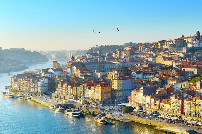 Private Tour to Porto from Lisbon - FAQs