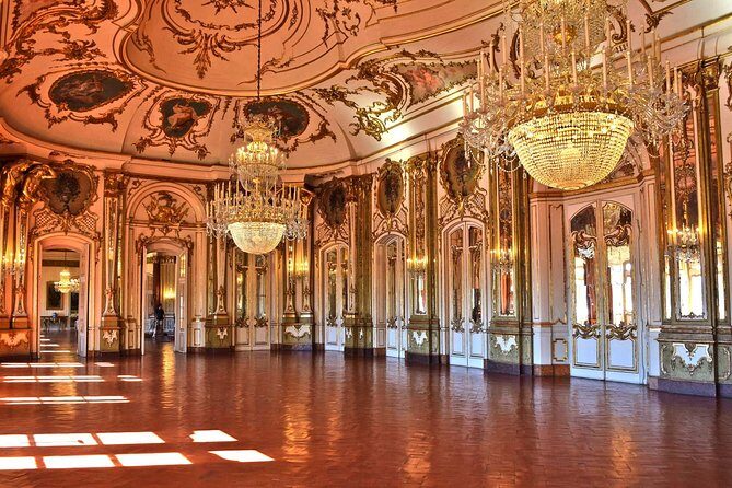 Private Tour to Queluz and Mafra palaces and Ericeira surf Coast - FAQ