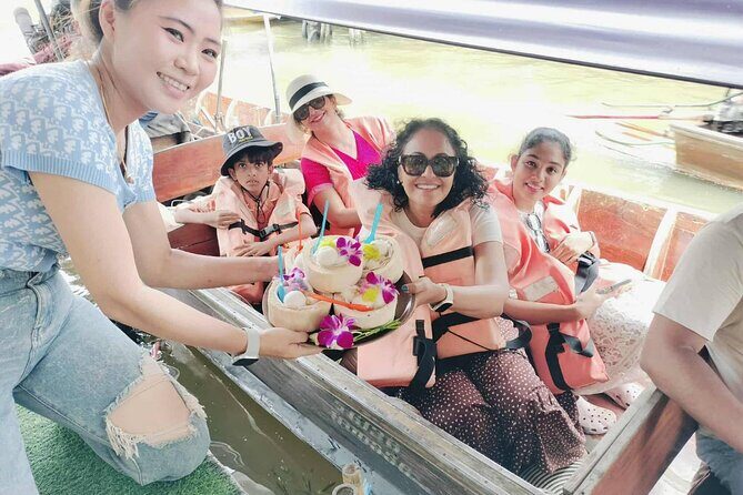 Private Tour to Railway Market, Floating Market And Ayutthaya - Who Will Love This Tour?