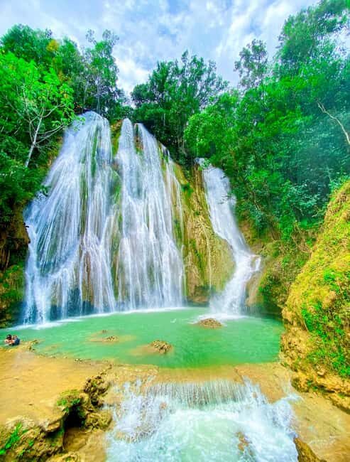 Private Tour to Samaná from Santo Domingo: Salto El Limón and Cayo Levantado - Why This Tour Offers Great Value