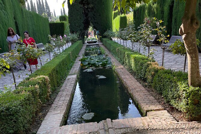 Private Tour to The Alhambra and Generalife from Motril port - Who Should Consider This Tour?