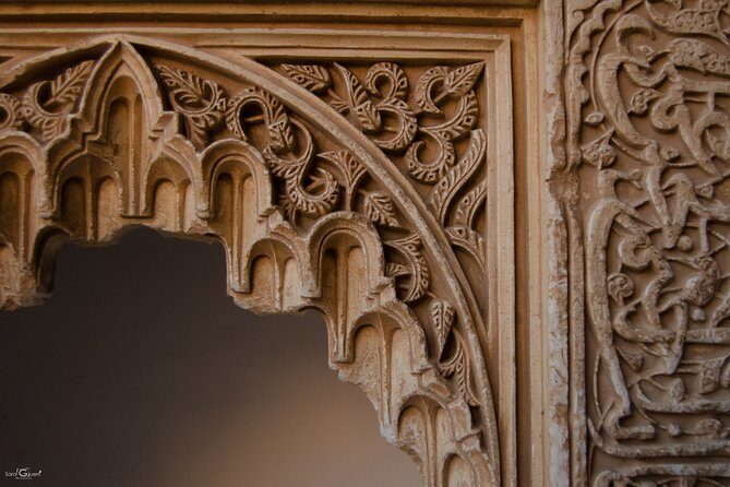 Private Tour to The Alhambra with Nasrid Palaces in Granada - Key Points