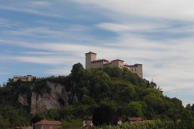 Private tour to the Angera castle from lake Maggiore and Orta - What to Expect in Detail