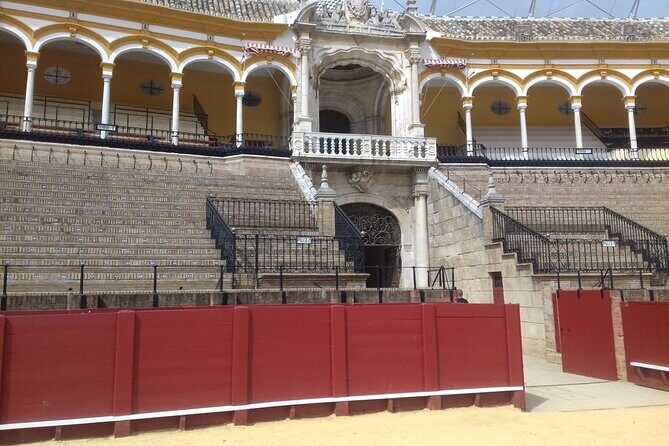 Private tour to the bullring La Maestranza - The Sum Up