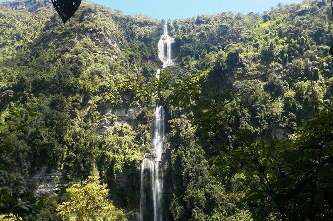Private Tour to the Nature Waterfall of La Chorrera from Bogotá - Key Points