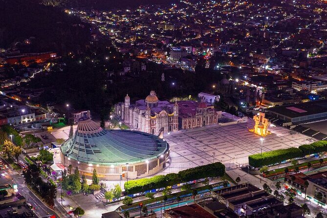 Private Tour to the Secrets of the Basilica and Mass with Hill - Key Points