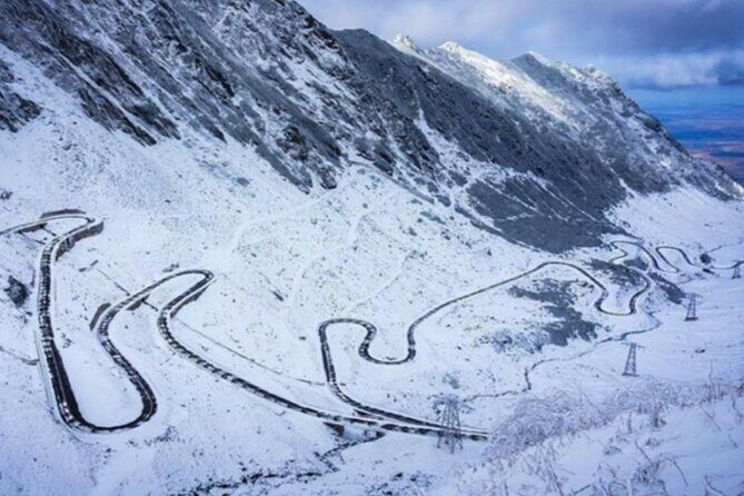Private tour to Transfgran - Top Gear Road - Discover the Heart of Romania on the Private Transfagarasan Road Tour