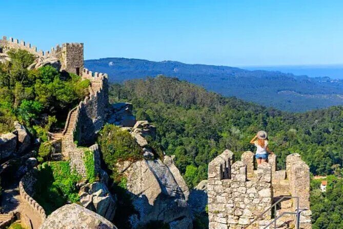 Private Tour to Visit the Monuments in Sintra 5 Hours - Who Should Consider This Tour?