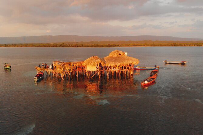 Private Tour to YS Falls, Appleton Rum Tour and Pelican Bar from Montego Bay - An Authentic Jamaican Day: YS Falls, Floyd’s Pelican Bar, and Appleton Rum from Montego Bay