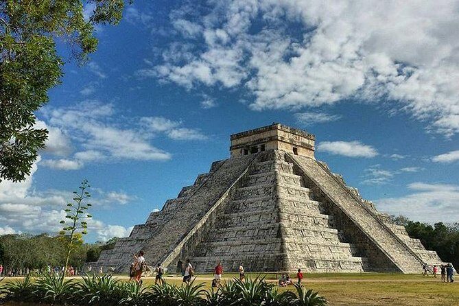 Private tour TULUM and CHICHEN ITZA with swimming in Cenote from Cancun - An In-Depth Review of the Cancun Tulum and Chichen Itza Private Tour