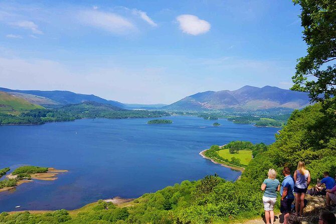 Private Tour: Ultimate Full Day Scenic Tour visiting 10 Lakes - An In-Depth Look at the Lake Districts Best in One Day