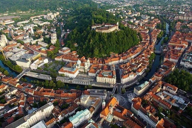 Private tour up to 5 people with to Lake Bled and Ljubljana - Key Points