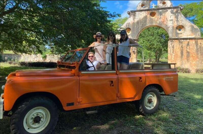 Private Tour Uxmal Land Rover Vintage safari & Mayan brunch - Exploring Uxmal in Style: A Vintage Land Rover Journey with Mayan Flavors