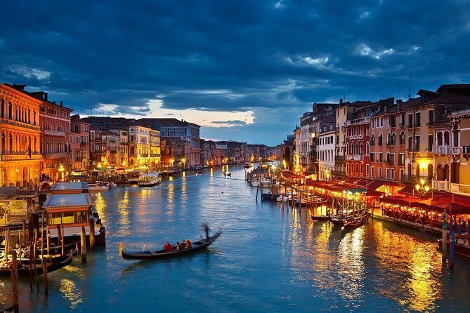 Private Tour: Venice Grand Canal Evening Boat Tour - Who Is This Tour Perfect For?