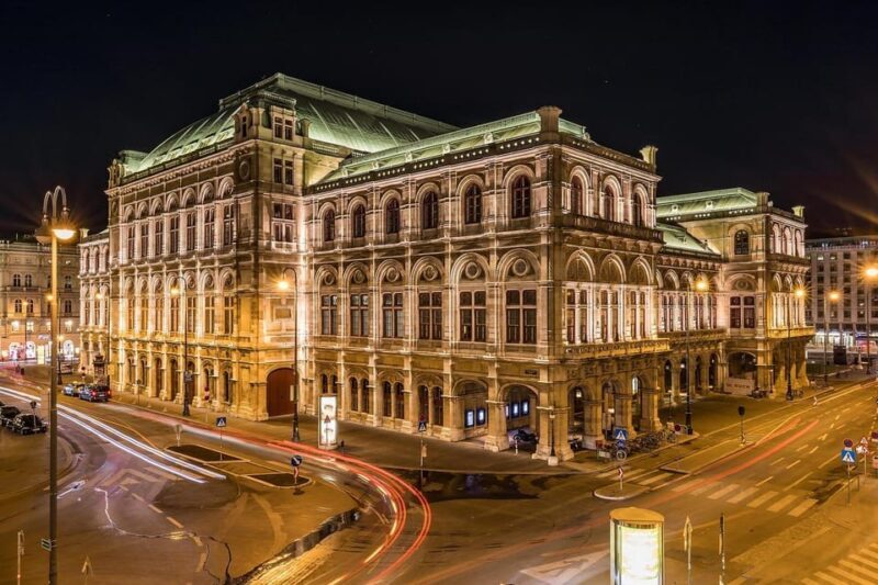 Private tour Vienna: 4 hours by Car - Who Would Love This Experience?