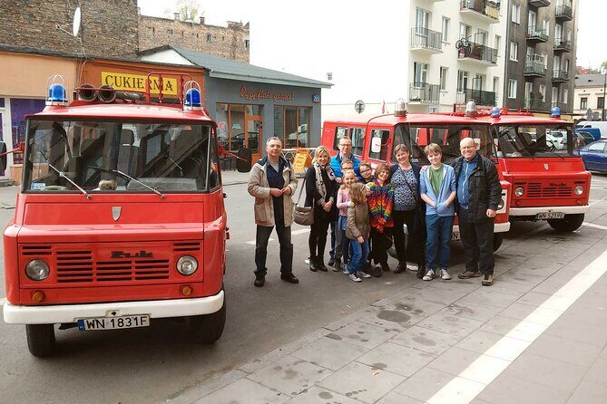 Private Tour: Warsaw City Sightseeing by retro minibus - FAQs