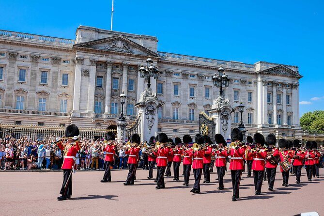 Private Tour: Westminster Abbey and Changing of the Guard - Key Points