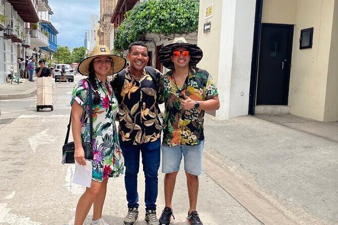 Private Tour with Guide in the Historic Center of Cartagena - Cartagenas Historic Charm in a Private Guided Tour