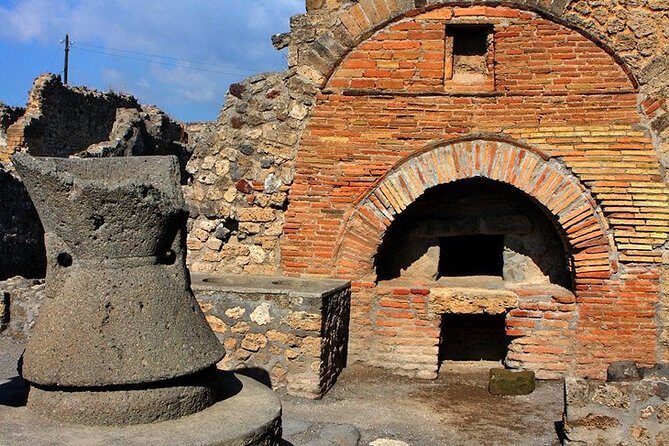Private Tour with Official Guide through the wonders of Pompeii. - Frequently Asked Questions