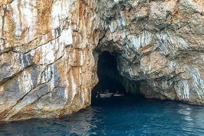 Private tour:Blue Cave,Mamula Island, Submarine Tunnel, Our Lady of the Rock(3h) - Who Is This Tour Best For?