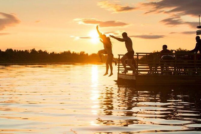 Private Traditional Lakeside Sauna with Midnight Sun - Rovaniemi’s Private Lakeside Sauna with Midnight Sun: An Authentic Finnish Experience
