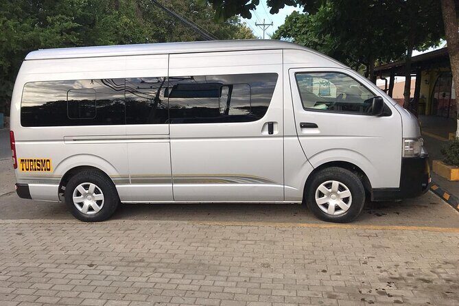 Private transfer - Liberia Airport Private Transfer: A Practical and Comfortable Start to Your Costa Rican Adventure