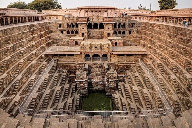 Private Transfer Agra To Jaipur Via Fatehpur Sikri & Chand Baori, Step Well - What Travelers Say