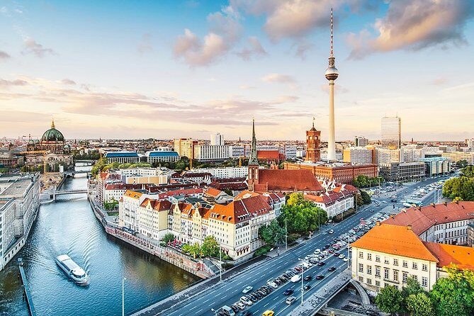 Private Transfer: Berlin to Brandenburg Airport BER in Luxury Car - A Comfortable, Hassle-Free Ride from Berlin to BER Airport
