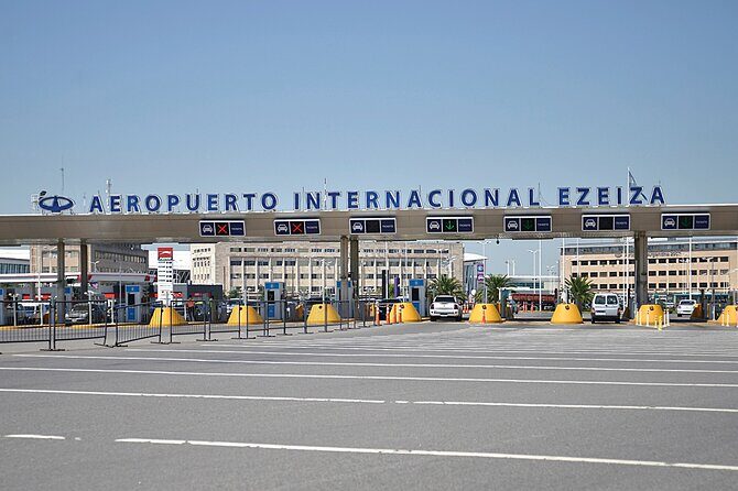 Private transfer between airports AEROPARQUE/EZEIZA or vice versa - The Itinerary: What to Expect from Your Transfer