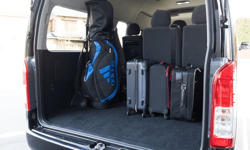 Private Transfer between Okayama Airport and Okayama station - Pick the car by luggage, not just head count