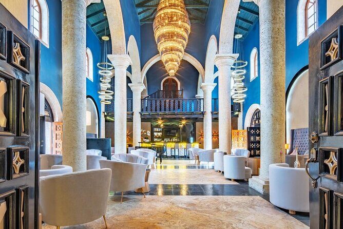 Private Transfer between Punta Cana Airport and Sanctuary Cap Cana - A Practical and Comfortable Start to Your Punta Cana Vacation