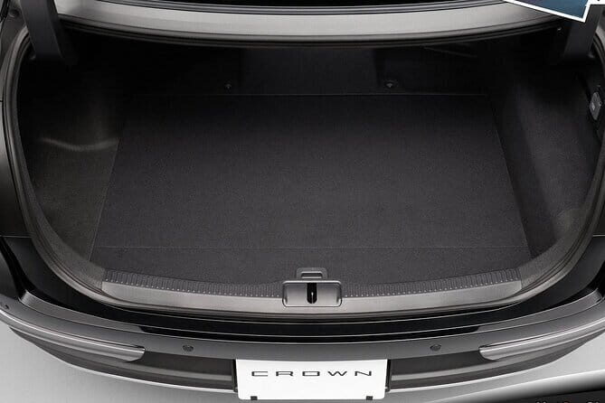 Private Transfer by Sedan from Itami Airport ITM to Kyoto City - A Thorough Look at Your Kyoto Transfer Experience