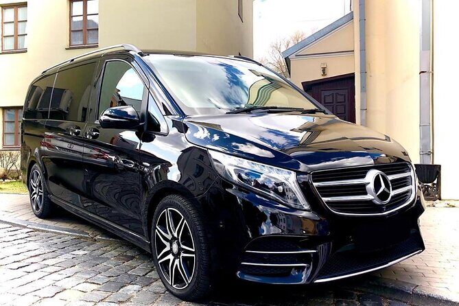 Private Transfer: Calgary Airport YYC to Calgary by Luxury SUV - The practical details of your Calgary transfer experience