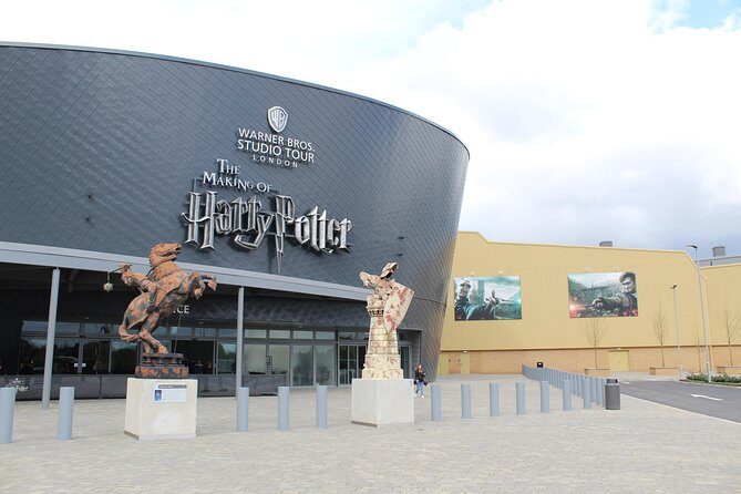 Private Transfer: Central London to Harry Potter Warner Bros Studio in Leavesden - Making the Most of Your Harry Potter Studio Visit
