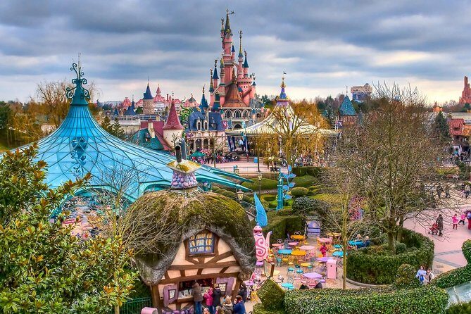 Private Transfer: Disneyland Park or Hotel to Paris by Luxury Van - Final Thoughts