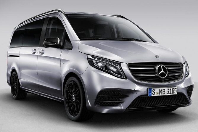 Private Transfer: Dublin Airport DUB to Dublin in Luxury Van - Key Points