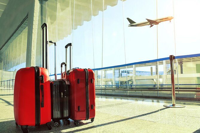 Private Transfer from Airport Nice to Monaco/ Monte Carlo - Effortless Arrival: Private Transfer from Nice Airport to Monaco/Monte Carlo