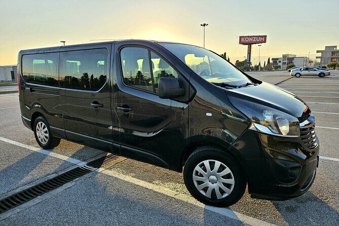 Private Transfer from airport Split to Split City - Who Should Use This Service?