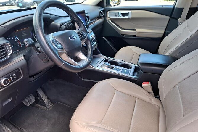 Private Transfer from Aruba Airport (AUA) - A Detailed Look at the Private Transfer Experience in Aruba